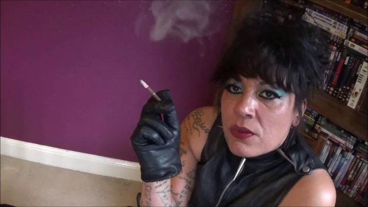 Mistress Rouge In Scene: Leather Gloved More 120 Smoke - MISTRESS ROUGE UK FEMDOM - SD/406p/MP4