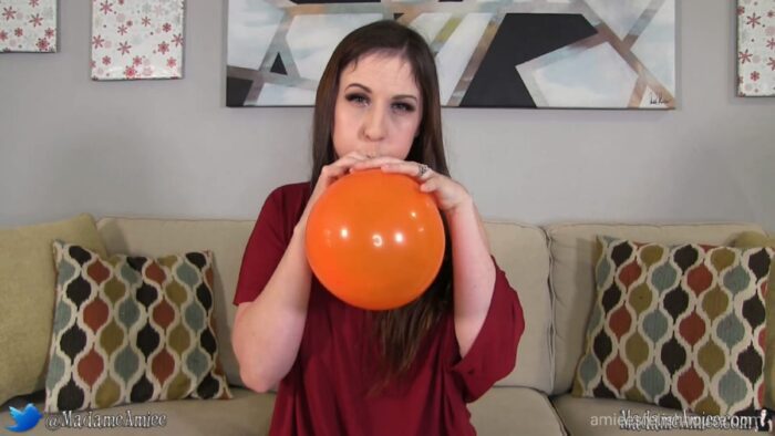 Madame Amiee Cambridge In Scene: Balloon Induced Regression - AMIEES FETISH HOUSE / AMIEEXXX - FULL HD/1080p/MP4