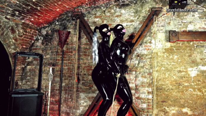 Rubber Doll - LATEXLOLANOIR / CHURCH OF KINK - HD/720p/MP4