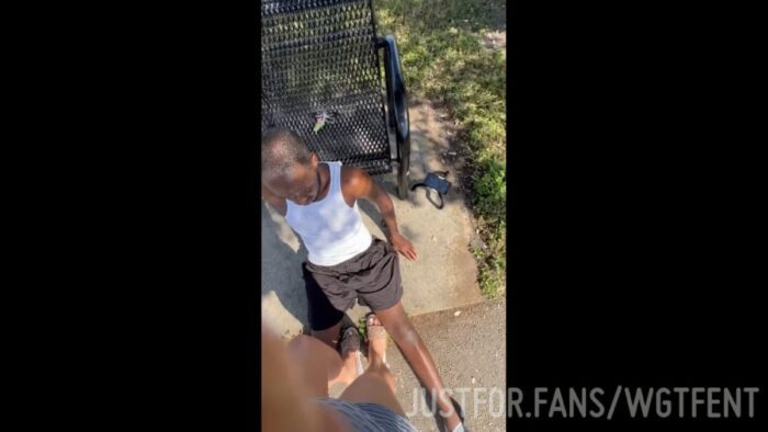 Public Face Spitting Vol.3 Part 1 - WEGOTTHEFEET ENT - FULL HD/1080p/MP4