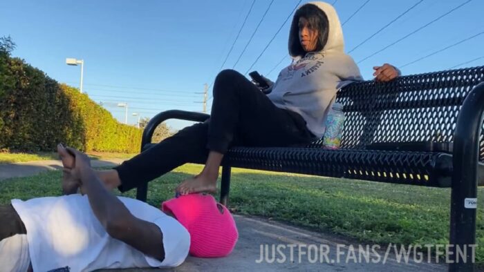 Public Ebony Foot Worship - WEGOTTHEFEET ENT - HD/720p/MP4