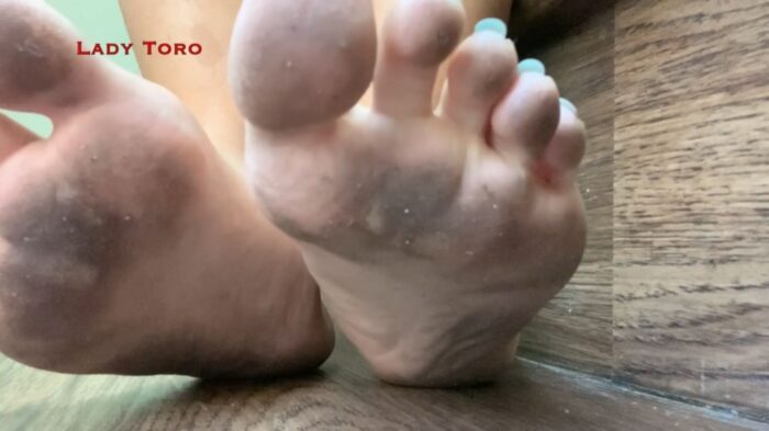 Dirty Foot Lover - LADY TORO / TOROTHADON - FULL HD/1080p/MP4