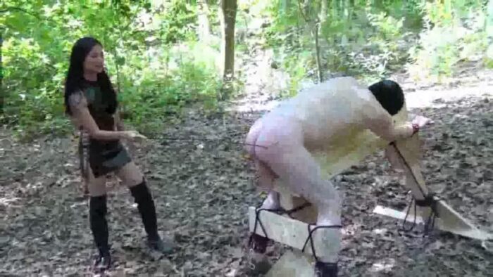 Outdoor Caning - ASIAN MISTRESS NINA - HD/720p/MP4