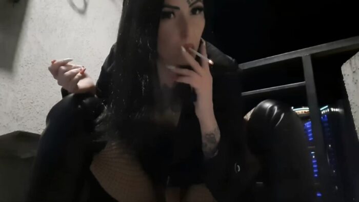 Cigarette Smoking Fetish By Dominatrix Nika - DOMINATRIX NIKA - FULL HD/1080p/MP4