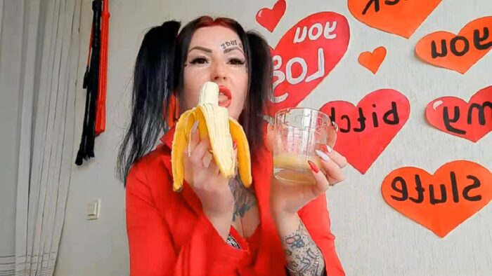 Dominatrix Nika Seisually Chews Fruit And Spits It Into Your Glass - DOMINATRIX NIKA - HD/720p/MP4