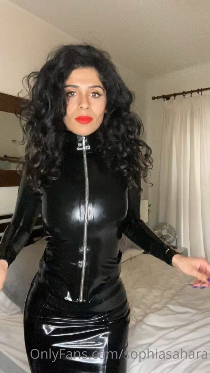 Mistress Sophia Sahara In Scene: Latex Tease!! I Love This Outfit - ARAB PEGGING QUEEN - FULL HD/1920p/MP4