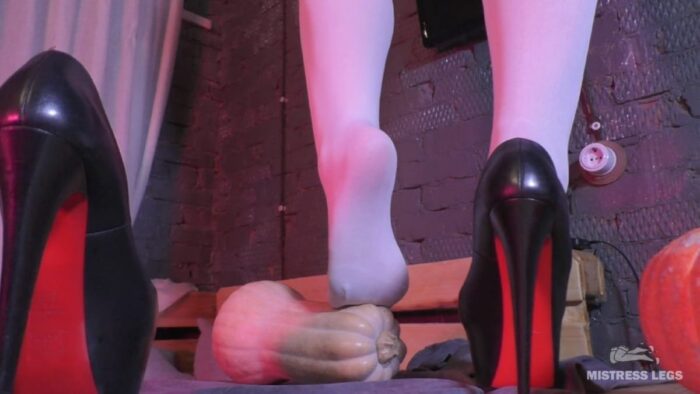 Nylon Feet Rubbing The Big Elongate Pumpkin - MISTRESS LEGS - FULL HD/1080p/MP4