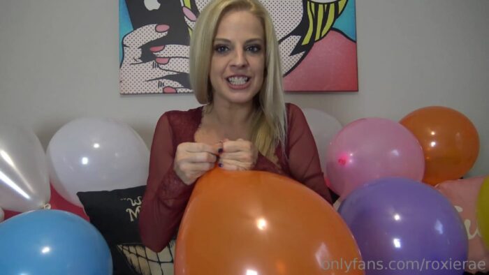 Watch Me Close Up, Non Pop, Balloon Blowing - ROXIE RAE - FULL HD/1080p/MP4