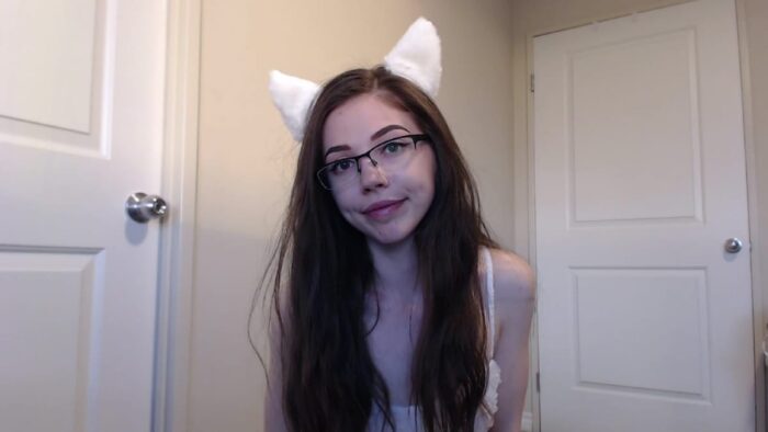 White Kitty Butt - LILCANADIANGIRL - FULL HD/1080p/MP4