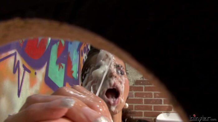 Stacy Silver, Tarra White - Tarra And Stacy Find Another Cum Rag - SLIMEWAVE - FULL HD/1080p/MP4