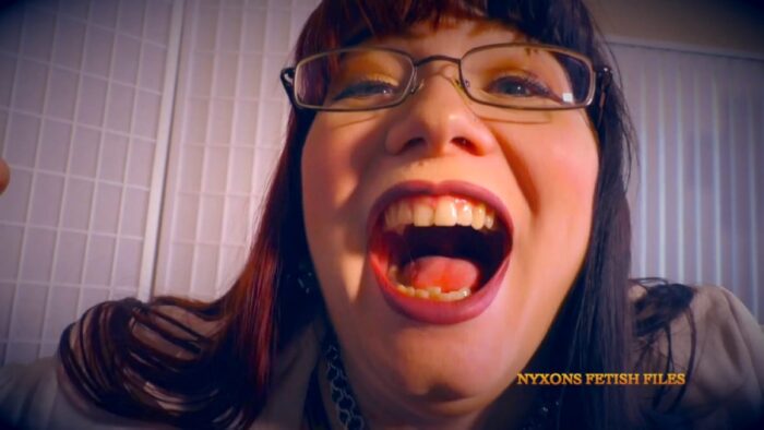 Ami Mercury, Nyxon In Scene: VORE Ami Mercury Hungry Hungry Therapist - THENYXONFILES / NYXONAGOGO - FULL HD/1080p/MP4