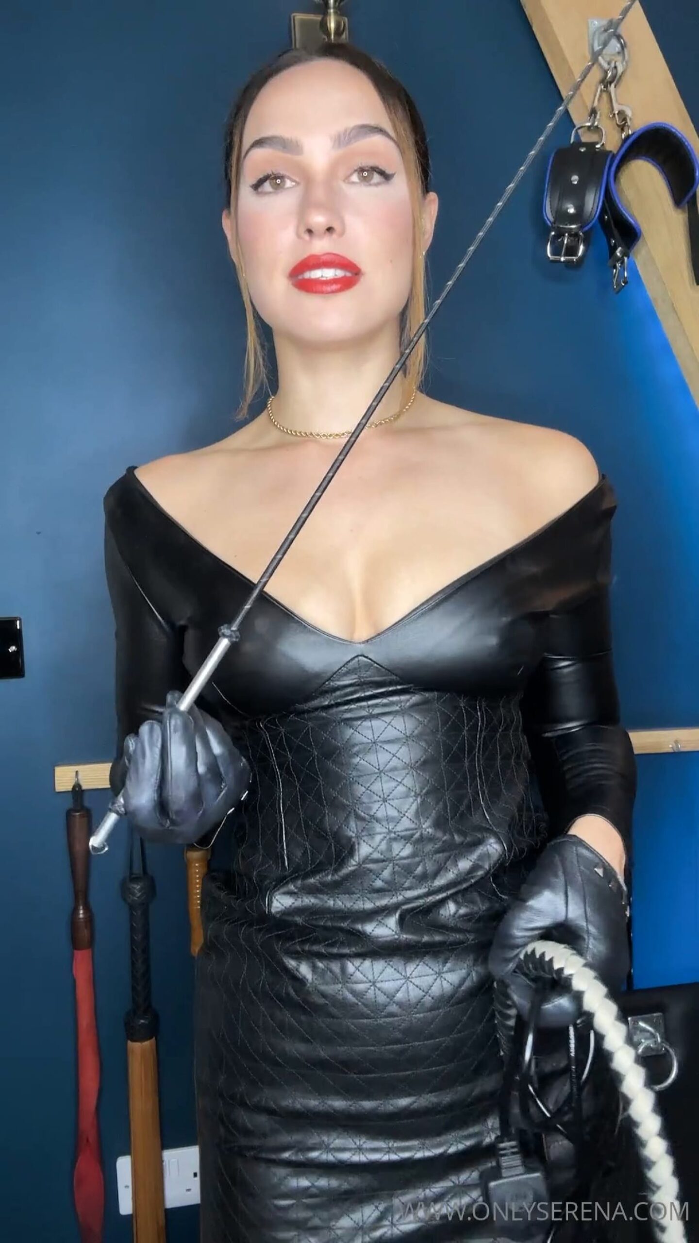 Goddess Serena In Scene: I Had Some Fun With My Violet Wand Recently - GYNARCHY GODDESS / OUBLIETTE FILMS - FULL HD/1920p/MP4