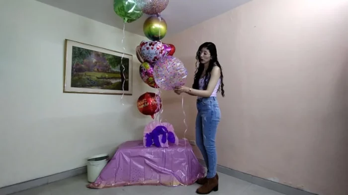 Joi Mommy Deflating Cute Helium Balloons For Her Princess's - ARLEQUIN - MP4