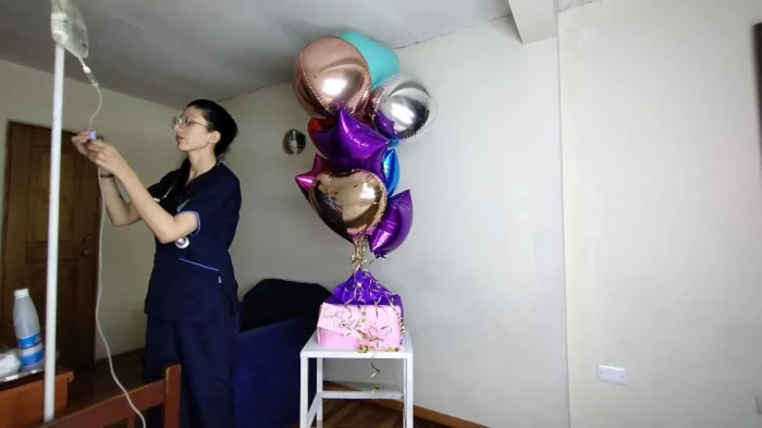 Roleplay Nurse Takes Care Of Her Patient And Her Balloons - ARLEQUIN - MP4