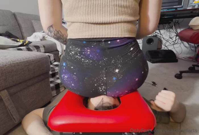 May The Farts Be With You! - FETISH NATURE FILMS / SCARLETT'S FARTS - MP4