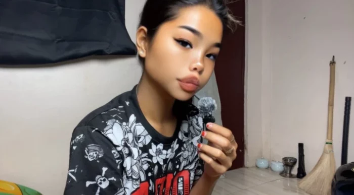 Eating - FILIPINAGIRLS - MP4