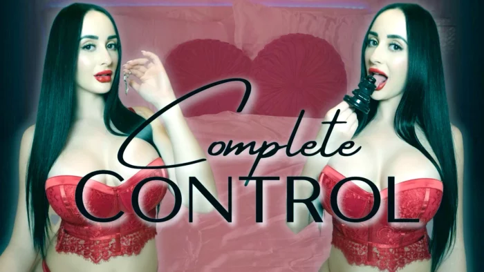 Complete Control - GODDESS VIOLET VOSS - MP4