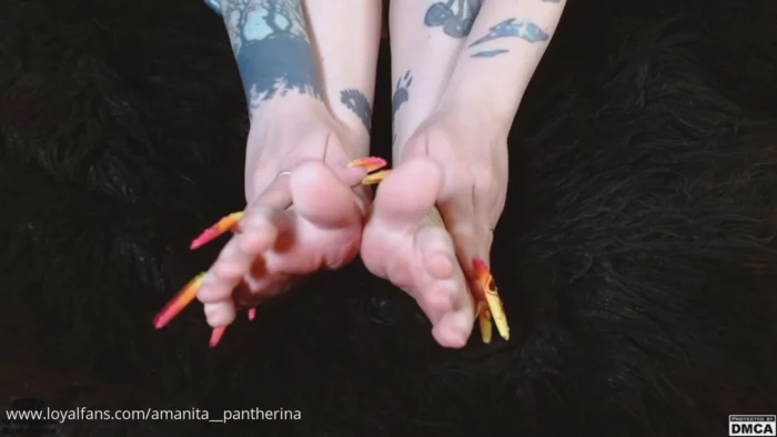 Long Nails And Divine Feet - GODDESS AMANITA / AMANITA PANTHERINA - MP4