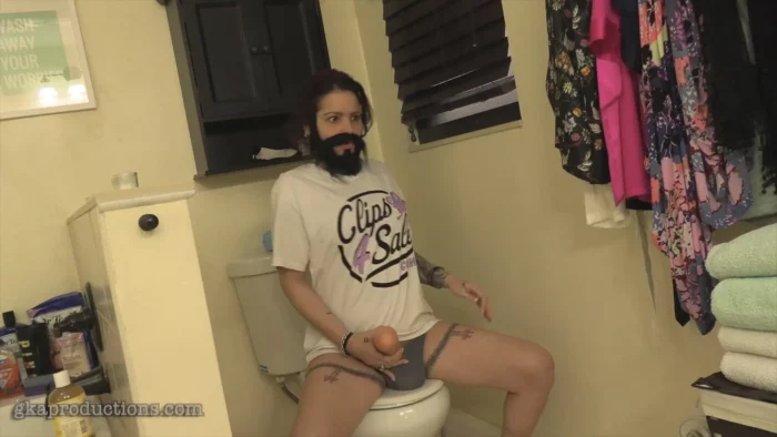 Ginary Grows A Dick & Beard - GINARYS KINKY ADVENTURES / GKA PRODUCTIONS - MP4