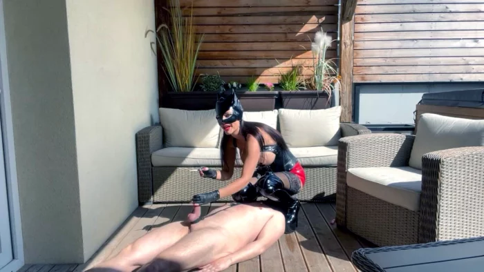 Smoking Fetish - LADY NIKITA - MP4