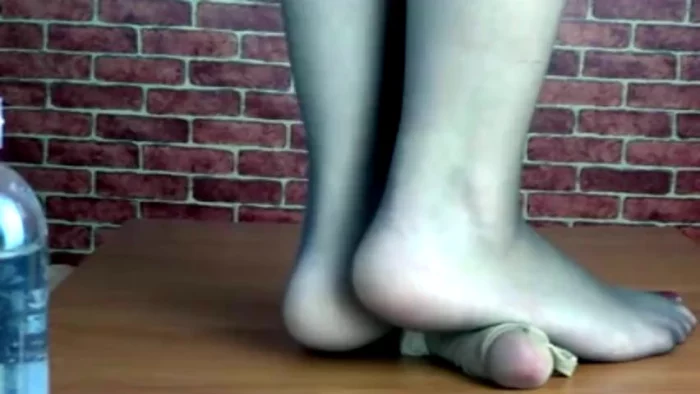 Comfortable. Cum In My Hand - LOVEFOOT6 - MP4