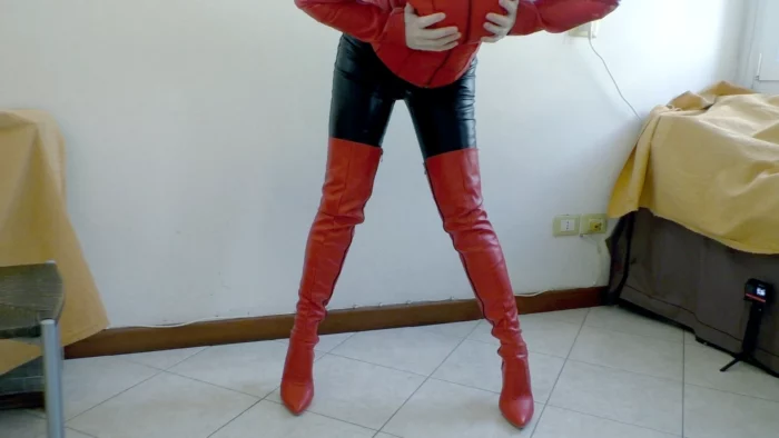 Milf In Red Leather - MATURE_CUNT / MATURE_C - MP4