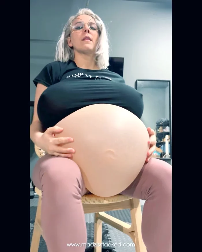 Big Belly Bloat 'N' Bounce (Real-Time Fluid Filling) - MADZ IS STACKED - MP4