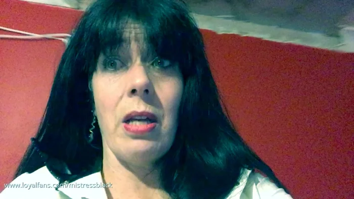 Give Me All Your Money - MISTRESS BLACK - MP4