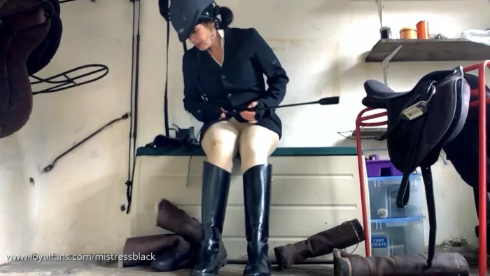 Mistress Black's Equestrian Footwear - MISTRESS BLACK - MP4