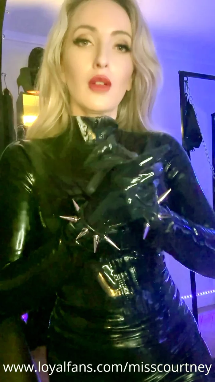 Good Morning Latex Lovers - MISS COURTNEY - MP4