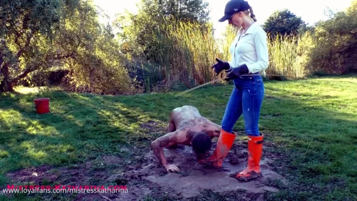 Owk- Pony-Pig Wash - MISTRESS KATHARINA / INSTITUTE OF DISCIPLINE - MP4