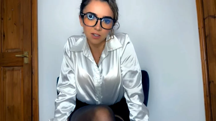 Your Boss Makes You Eat Your Cum - MOLLYSPOILME / GODDESS MOLLY - MP4