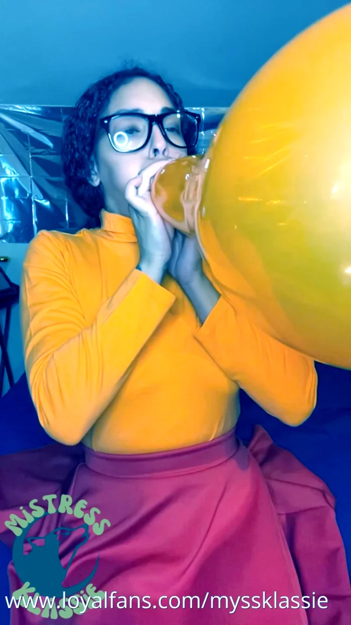 Velma Loves Balloons - MYSS KLASSIE / MADAME KLASSIE / KEEP IT KLASSIE / KLASSIE KINGDOM - MP4