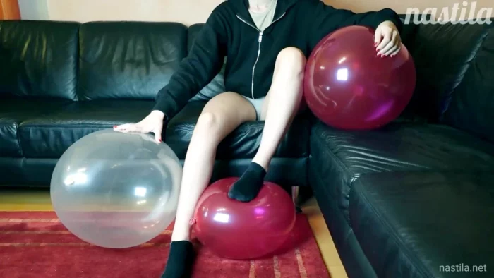 Stinky Sweaty Feet Balloon Burst Part 2 - NASTILA STUDIO - MP4