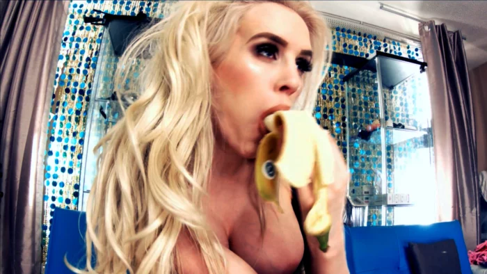 Hungry For Your Dick - ROXY COX - MP4