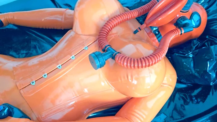 Love My Life - RUBBERDOLL EMMA LEE - MP4