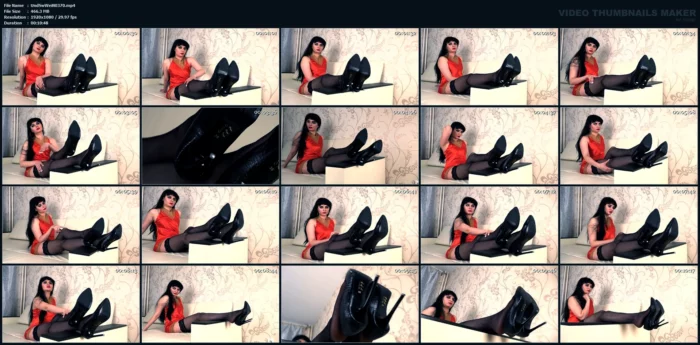 Black Pumps Dangling - UNDERSWEETWEIGHT - MP4