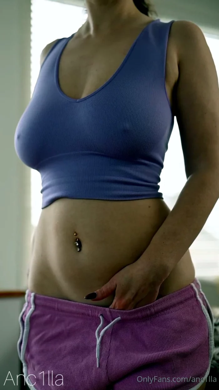 Teasing You Slowly After Gym - ANC1LLA - MP4