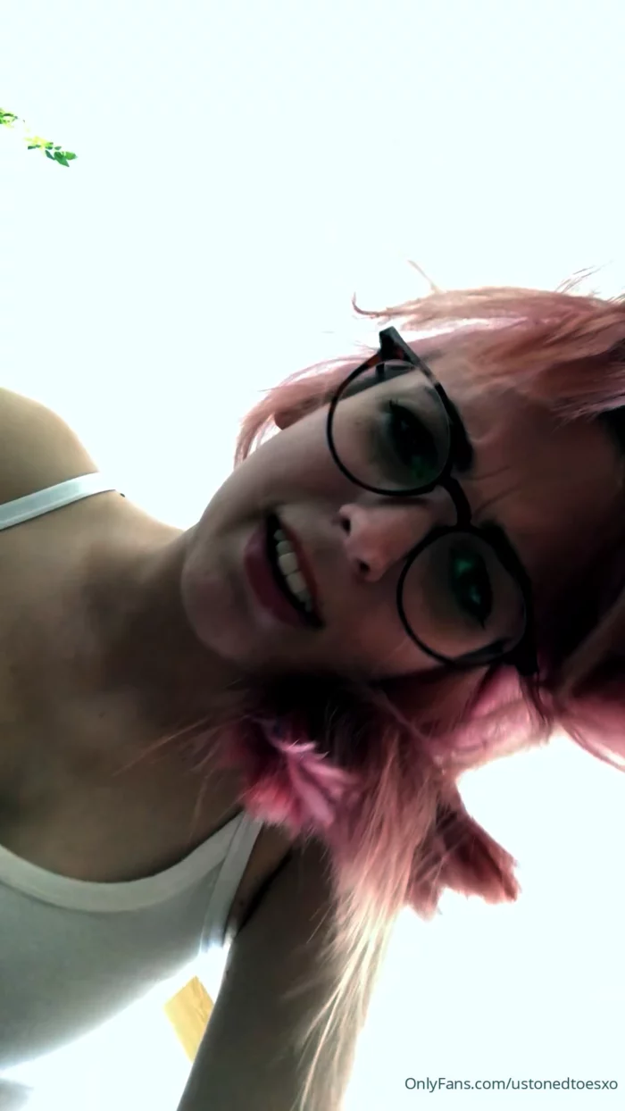 I Squish You! - ASHLEY LOTTS - MP4