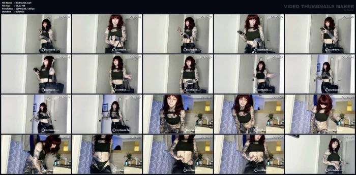 Im At The Mall When I Suddenly Have To Pee So Badly! - MISTRESS MERCY RAGE / BLAZED BRAT - MP4