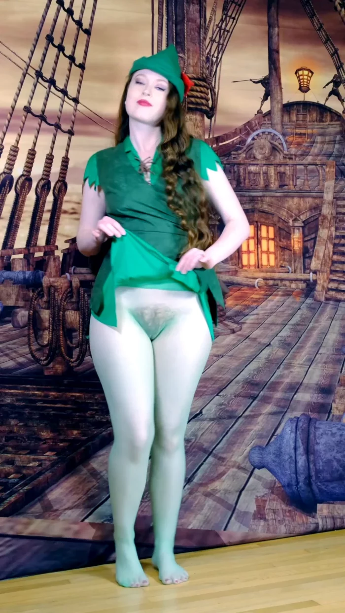 Peter Pan's Dance Tease - BEATRIX - MP4