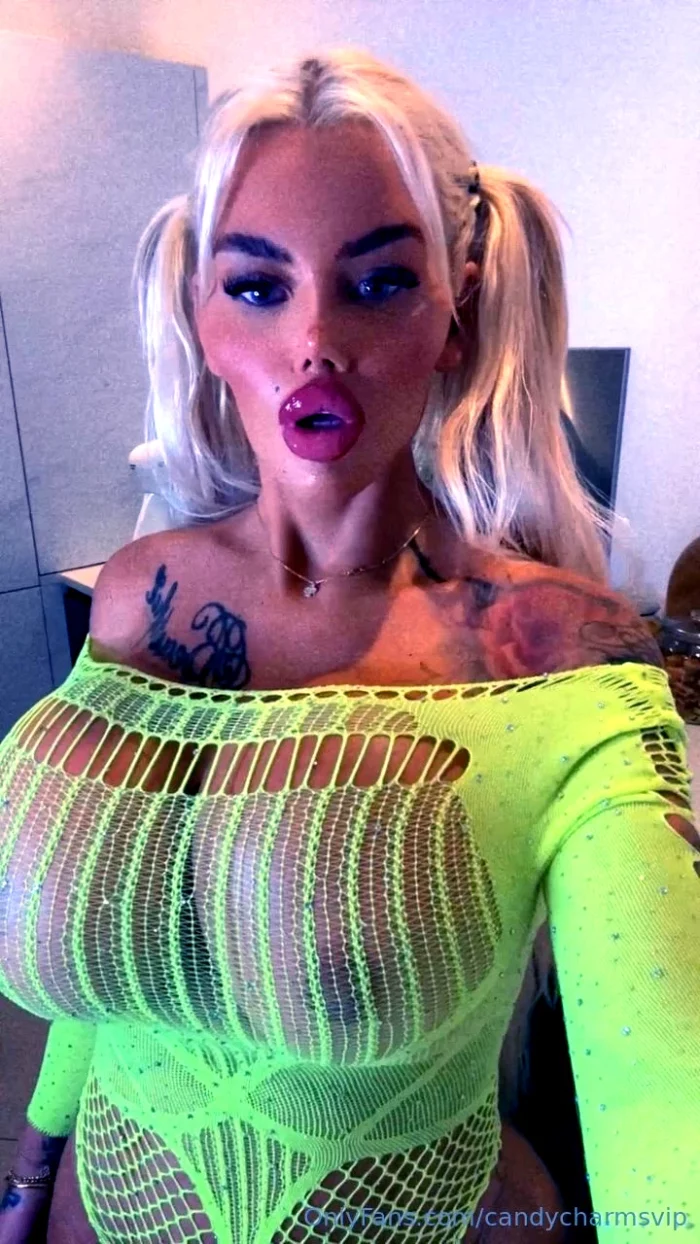 Happy Hump Day - CANDY CHARMS - MP4