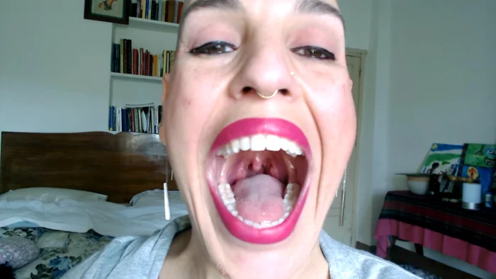 Get Inside My Mouth - EMPREXKALA / KALA SMITH - MP4