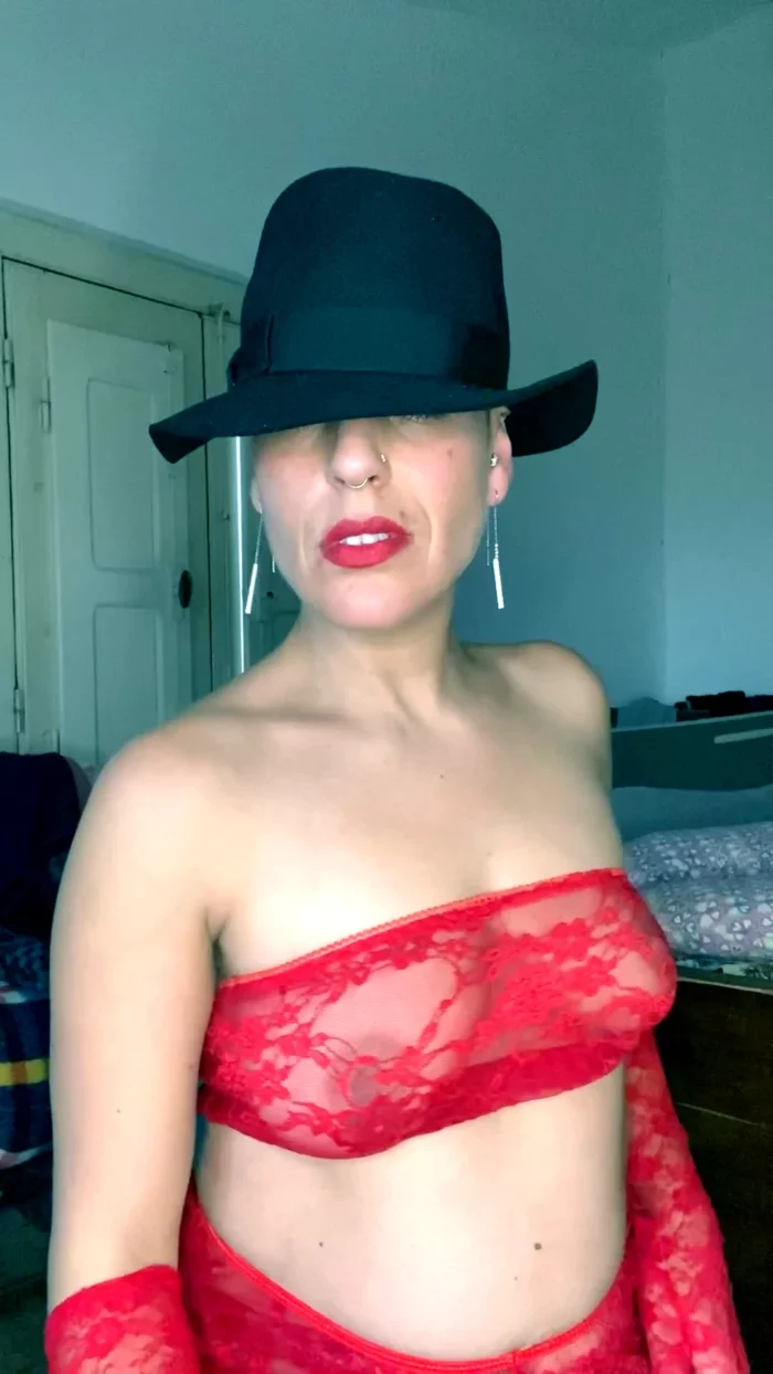 Gloves Borsalino Hat Smoking Cigar - EMPREXKALA / KALA SMITH - MP4