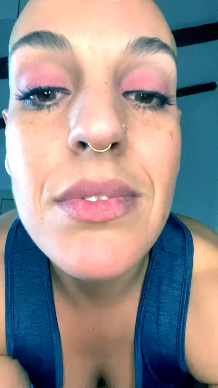 Sock Removal After Running - EMPREXKALA / KALA SMITH - MP4