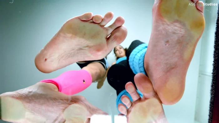 More Workout Giants! - GIANTESS FETISH VIDS - MP4