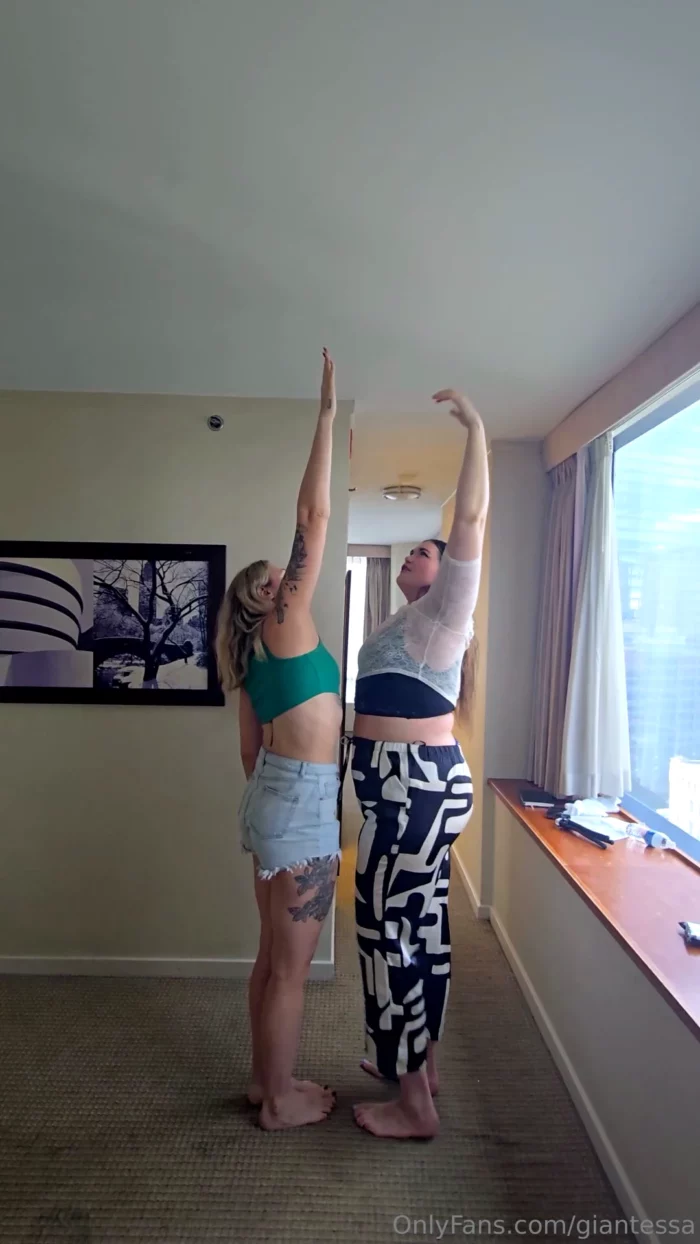 A Size Comparison Tale Of Me And 2 Blondies - Tall Blondi And Little Buff Blondi - GIANTESSA ALY G - MP4
