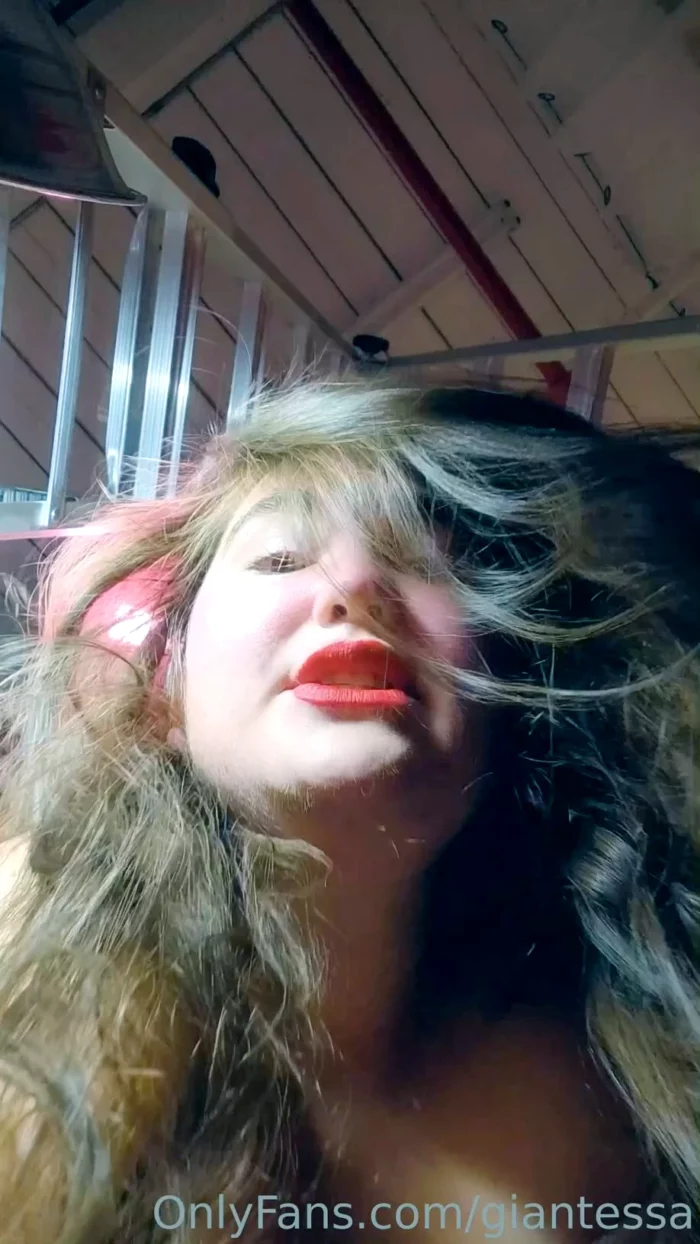 Tall Thick Amazon Smothers And Teases You In A Very Cute Way - GIANTESSA ALY G - MP4