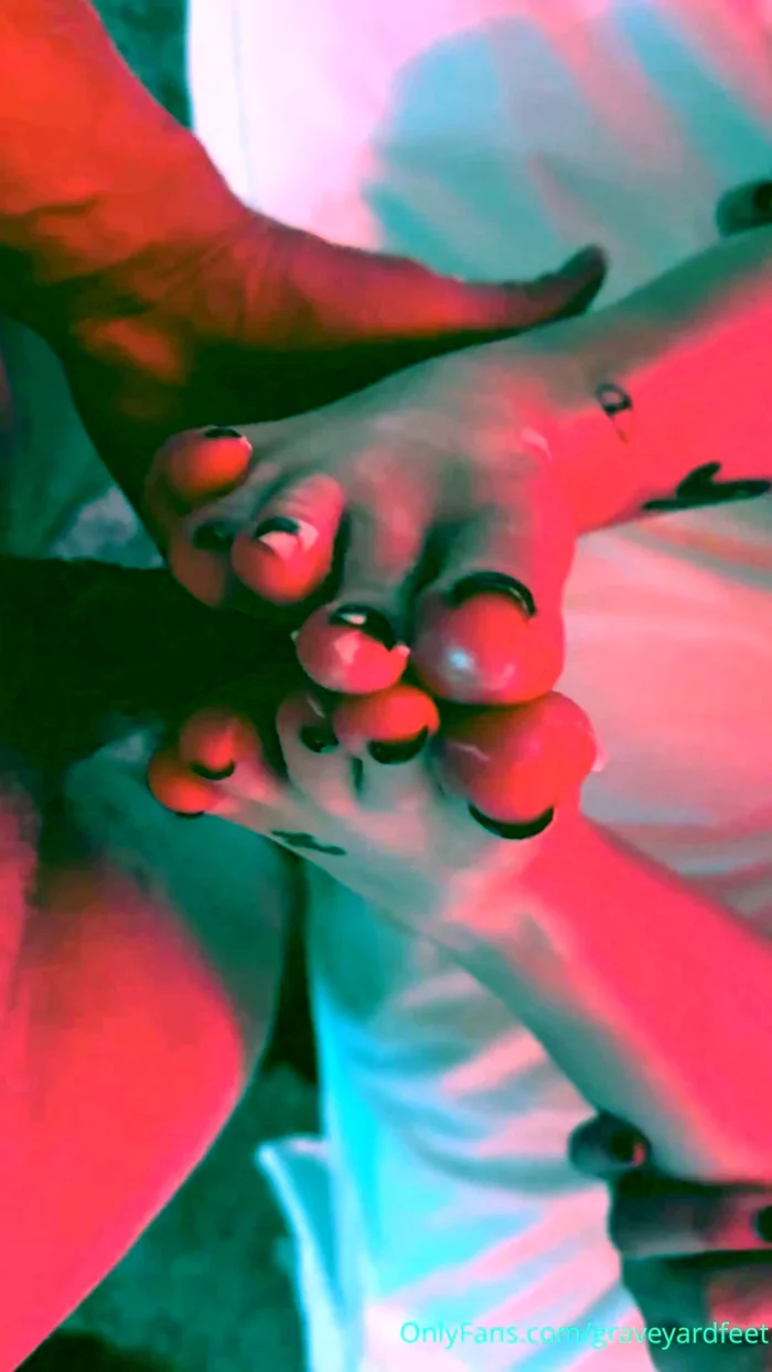 POV Fj But You're Not Allowed To Cum, Sorry! - GRAVEYARDFEET / THEGODDESSGRAVES - MP4