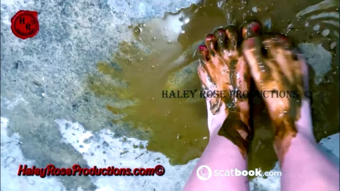 Slippery Shitty Footjob - HALEY ROSE PRODUCTIONS - MP4